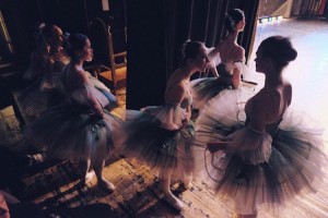© Darian Volkova