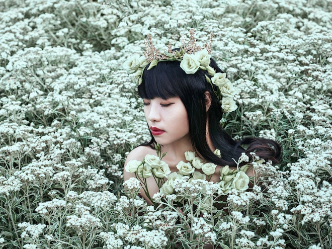 fairytale-photo-bella-kotak-in-bloom-ying