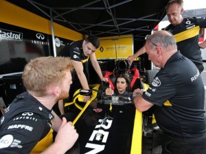 Aseel Al-Hamad / Renault Sport F1 (Twitter archyvo nuotr.)
